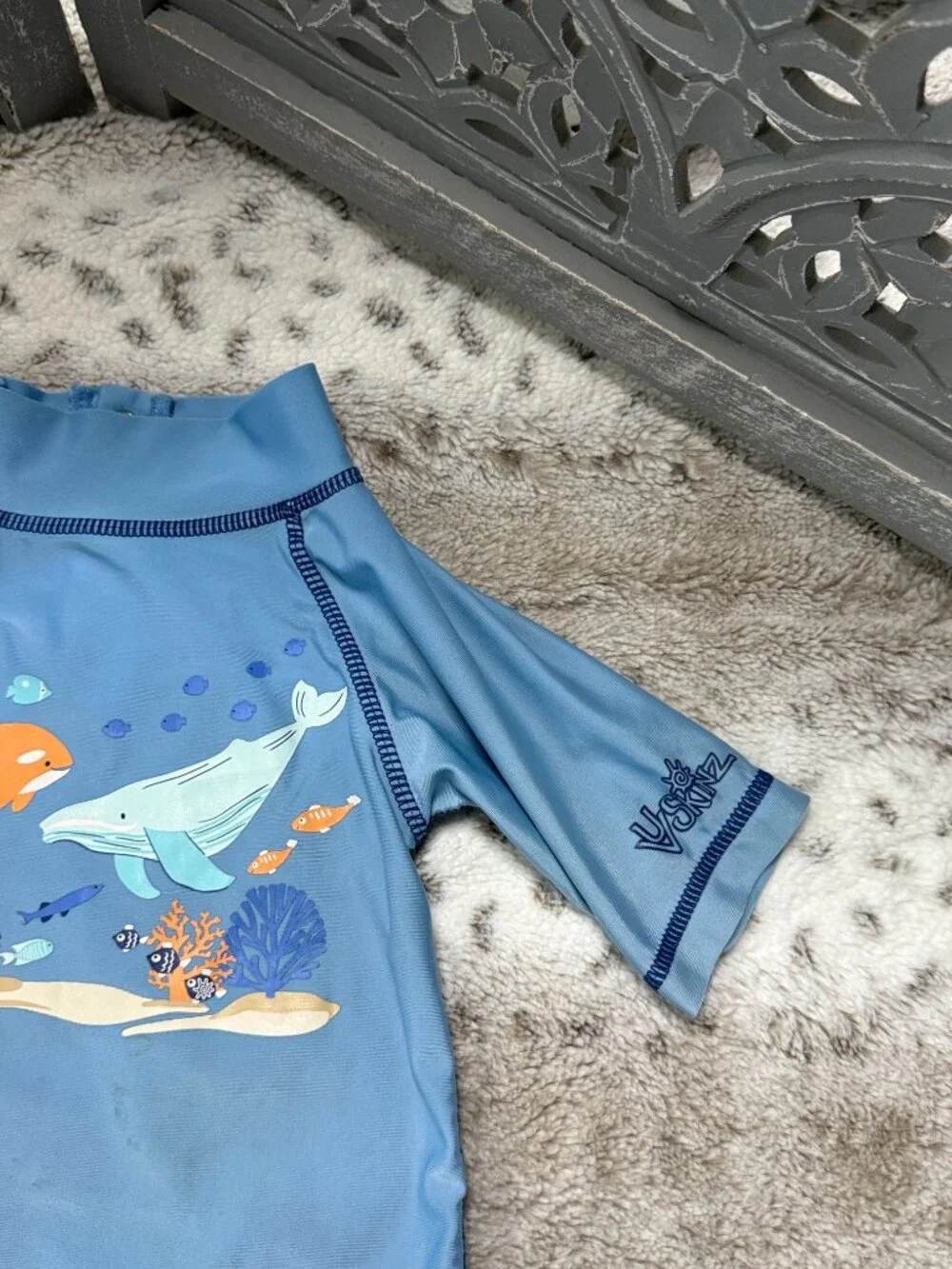 UV Skinz blue short sleeve rashguard boys 2T whale fish tropical beach summer